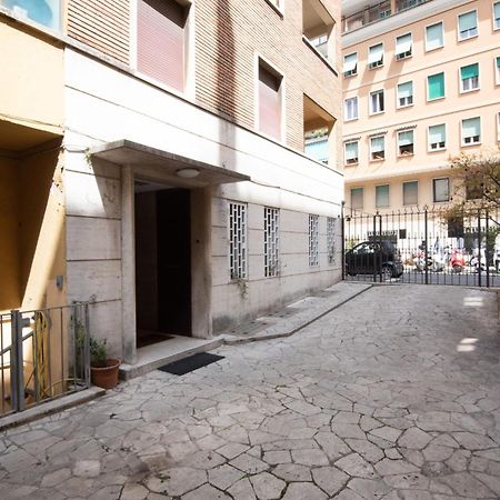 Appartamento Luminoso Con Vista Su Villa Ada Rom Exteriör bild