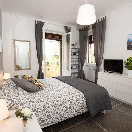 Appartamento Luminoso Con Vista Su Villa Ada Rom Exteriör bild