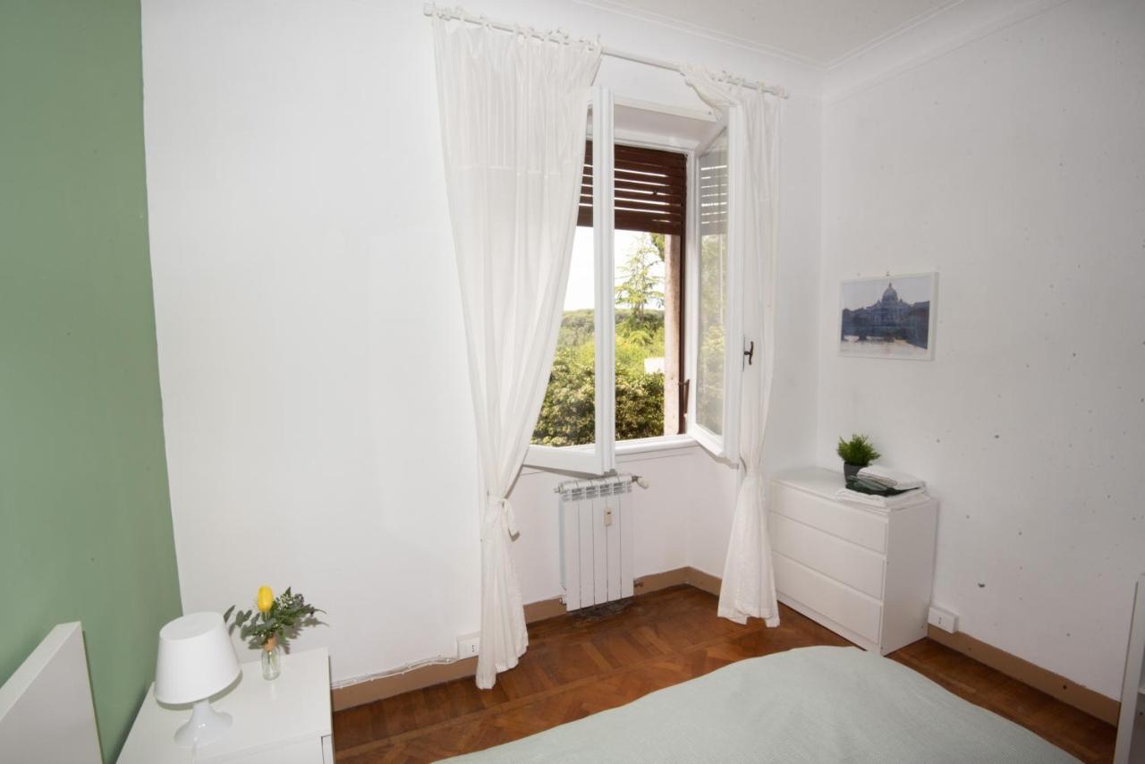 Appartamento Luminoso Con Vista Su Villa Ada Rom Exteriör bild