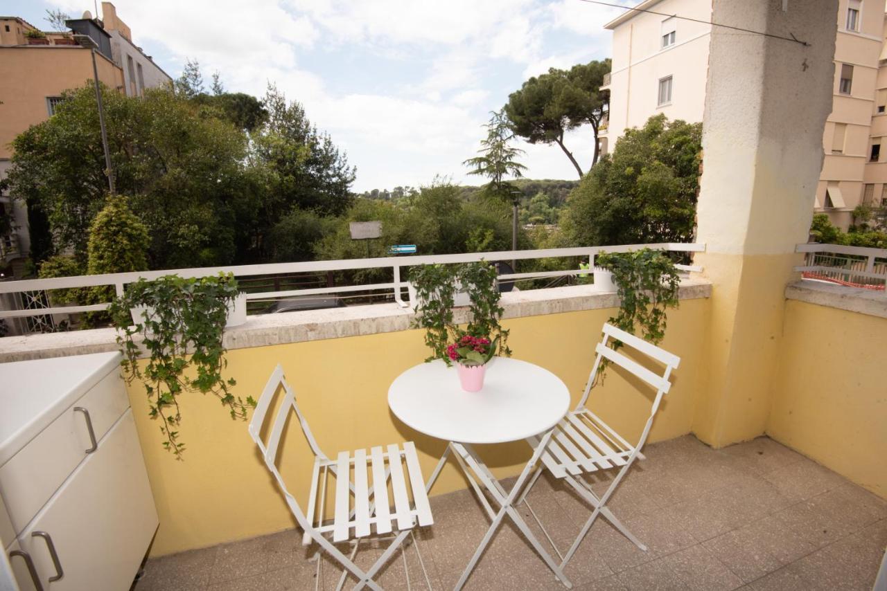 Appartamento Luminoso Con Vista Su Villa Ada Rom Exteriör bild
